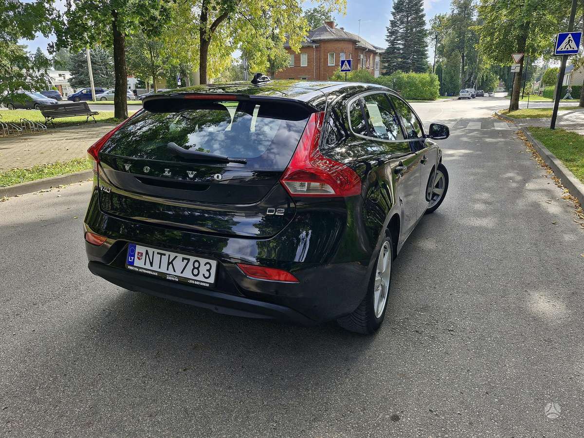 Volvo V40 - 10