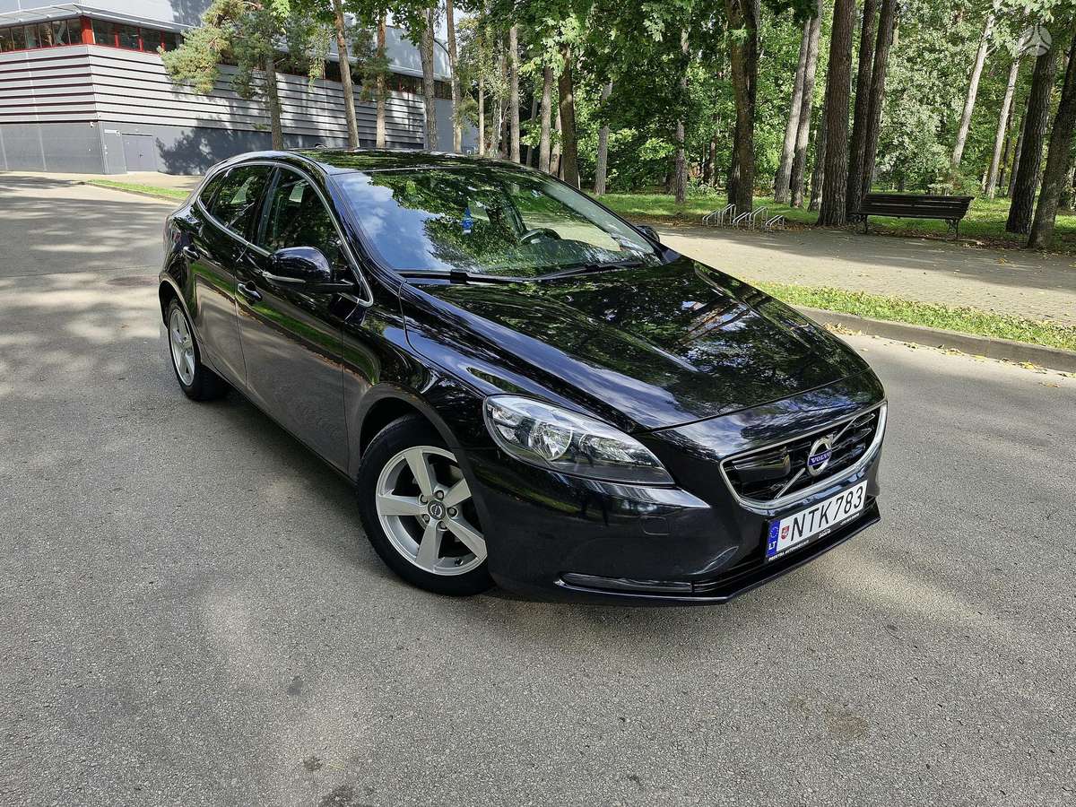 Volvo V40 - 11