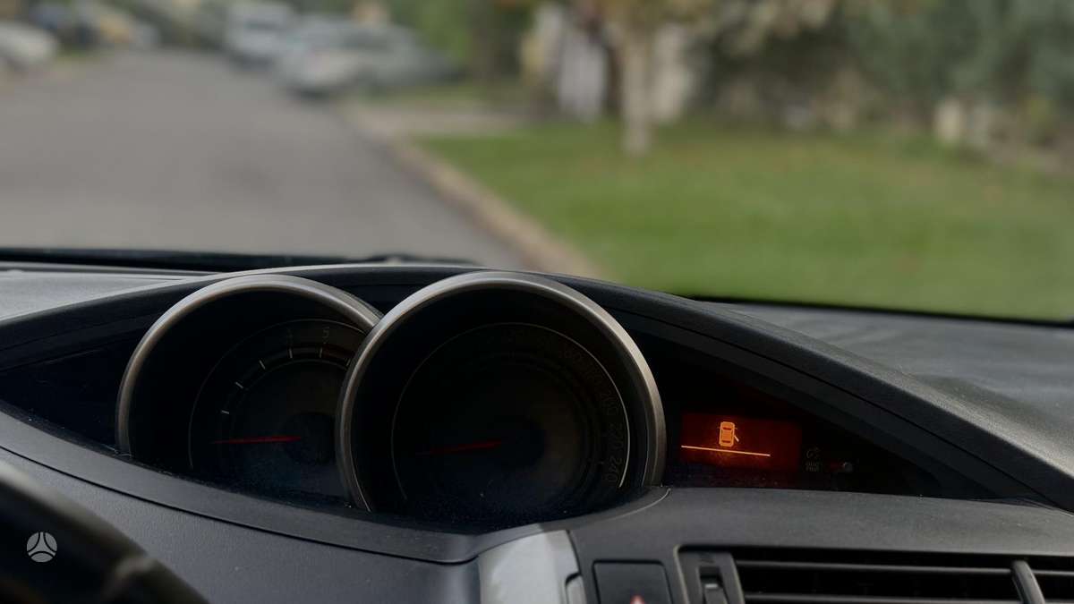 Toyota Verso, 2.2 l., mpv / minivan