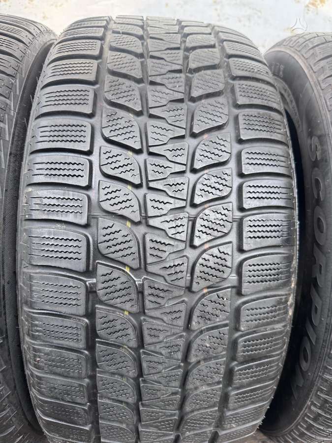 Bridgestone Blizzak, žieminės 255/50 R19