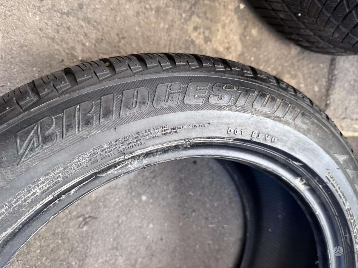 Bridgestone Blizzak, žieminės 255/50 R19