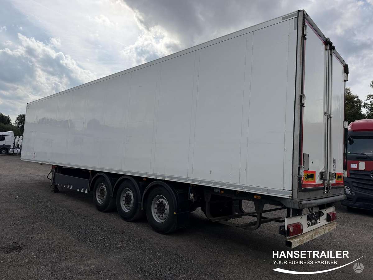 Schmitz SKO 24, refrigerated