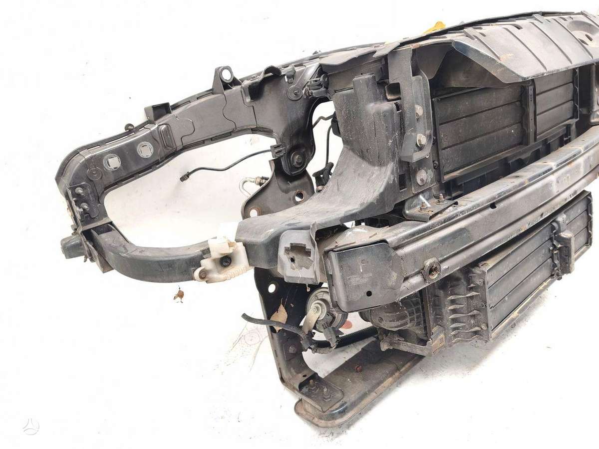 Ford Galaxy радиатор