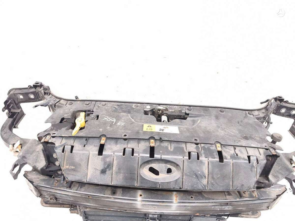 Ford Galaxy радиатор