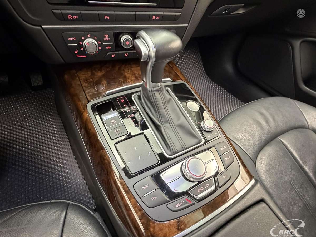 Audi A6, 3.0 l., Седан