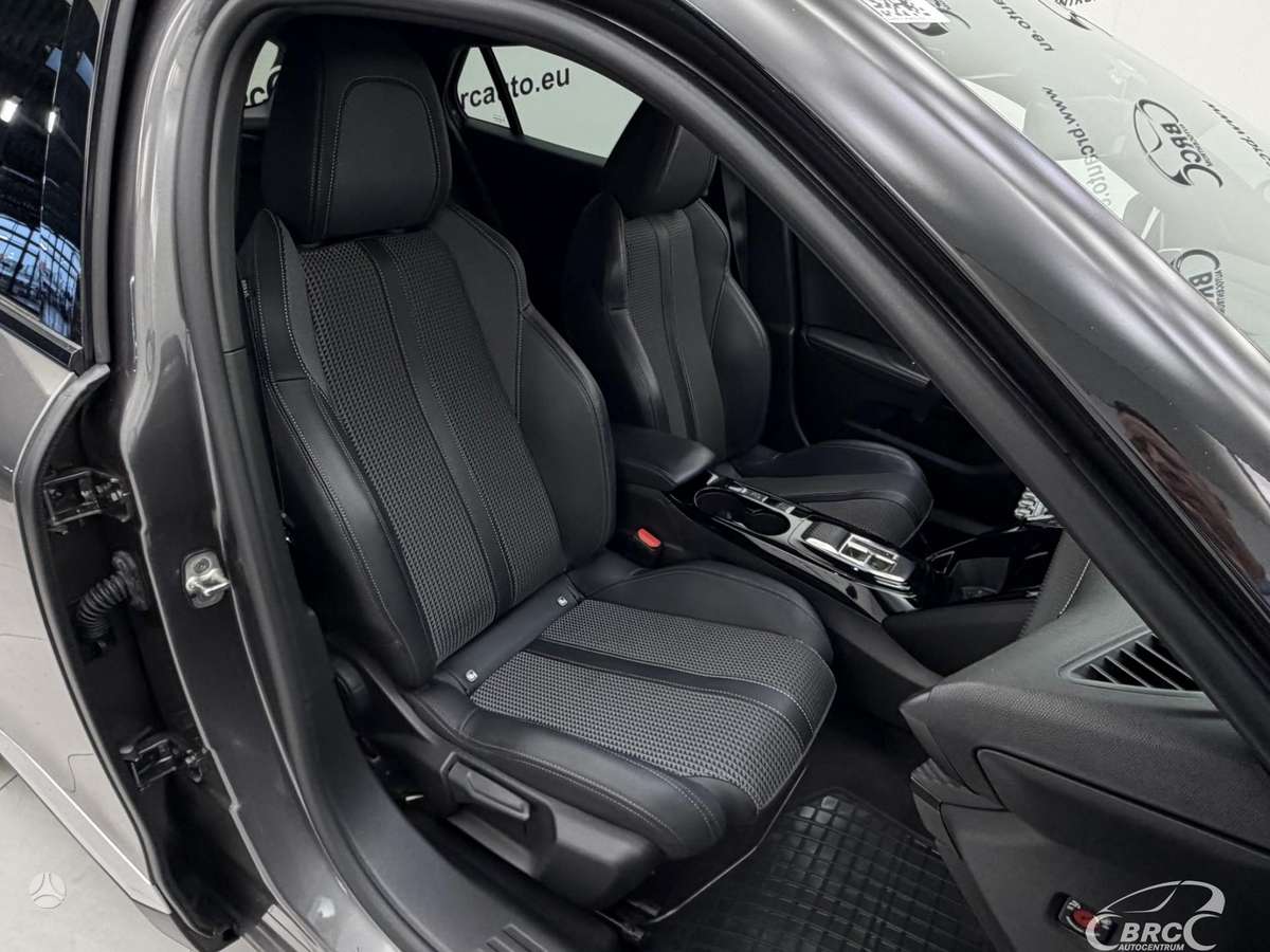 Peugeot 2008 - 8