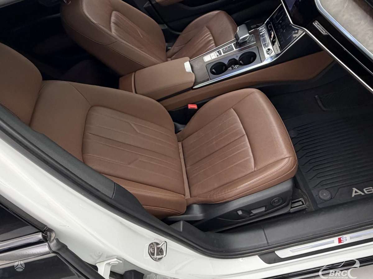 Audi A6, 3.0 l., Седан