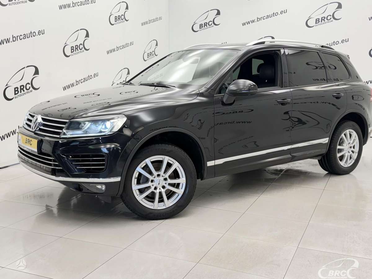 Volkswagen Touareg - 1