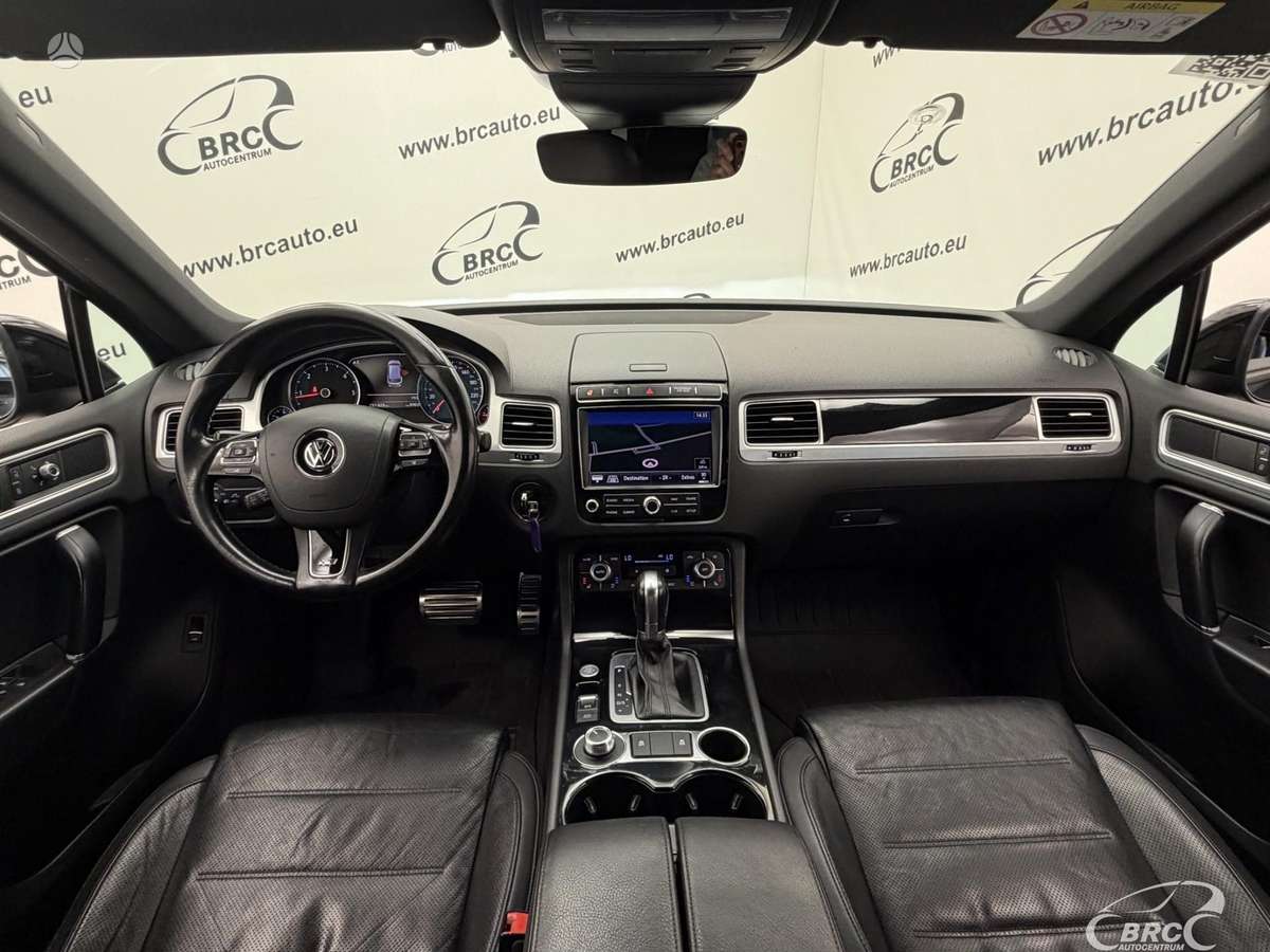 Volkswagen Touareg - 4