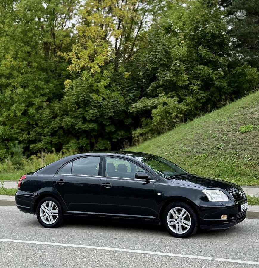 Toyota Avensis - 3