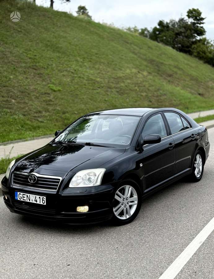 Toyota Avensis - 4
