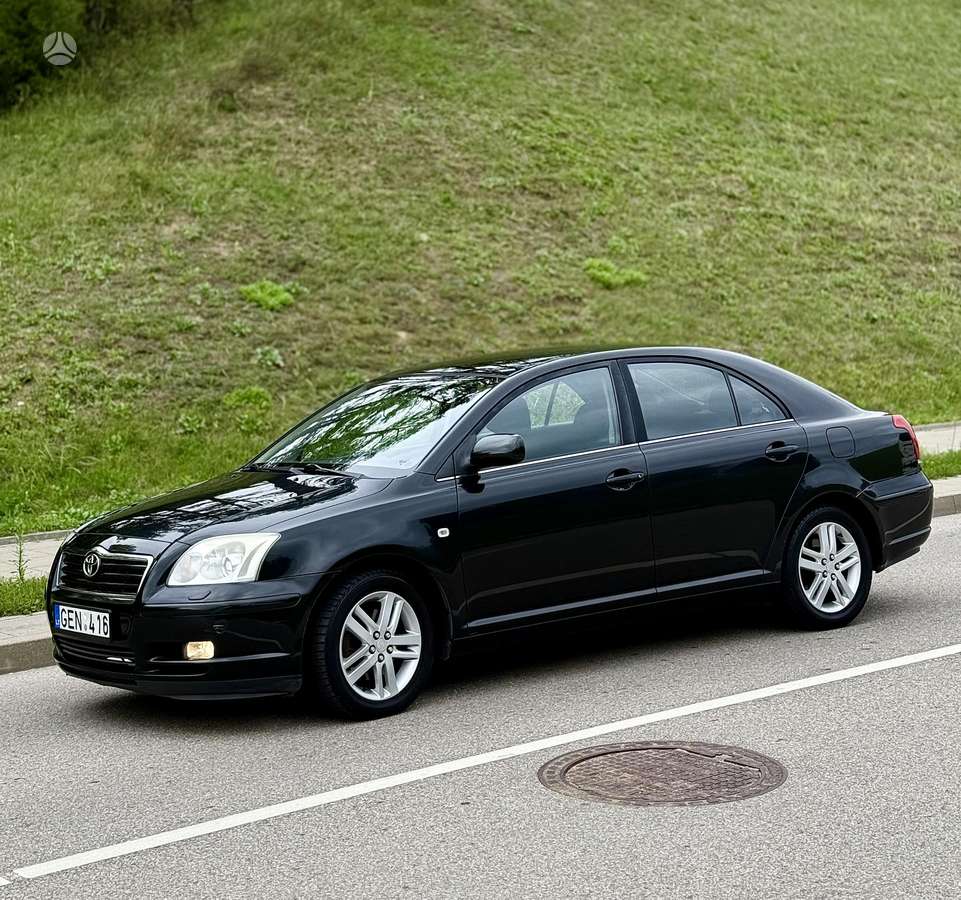 Toyota Avensis - 5