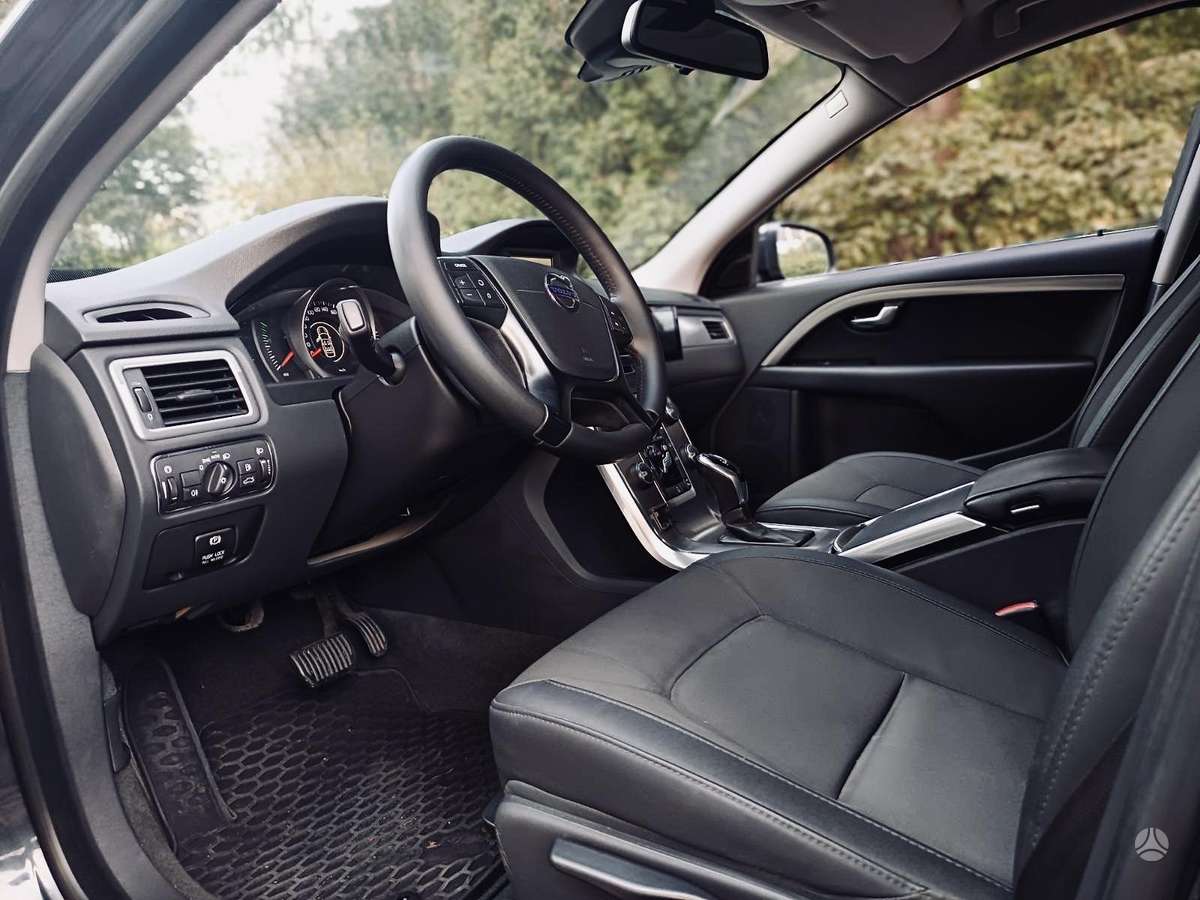 Volvo V70, 2.0 l., Универсал