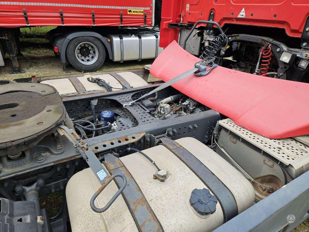 Mercedes-Benz 1845 Retarder Mega, double sleeper