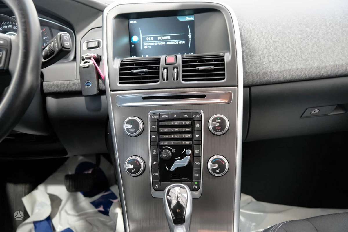 Volvo XC60 - 10