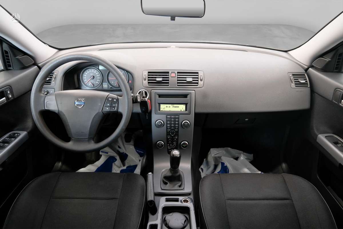 Volvo V50 - 9