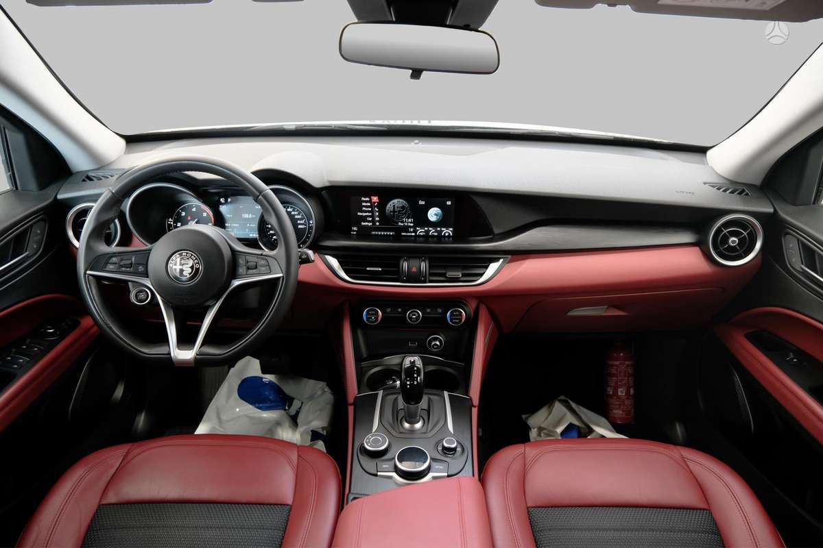 Alfa Romeo Stelvio - 9