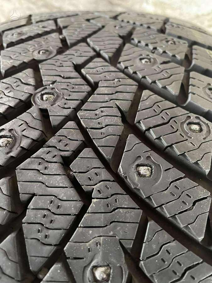 Pirelli Winter Ice Zero 2, зимние 235/50 R19
