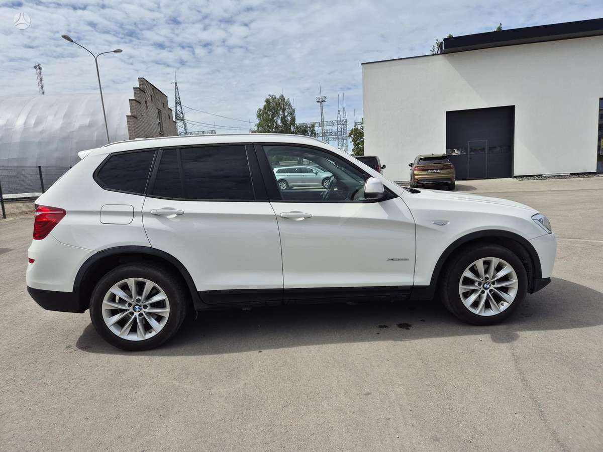 BMW X3, 2.0 l., off-road / crossover