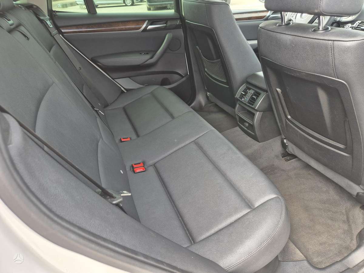 BMW X3, 2.0 l., off-road / crossover