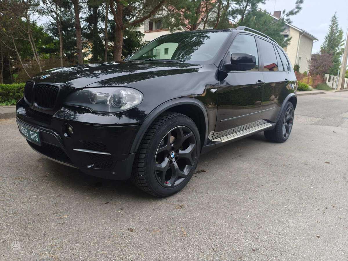 BMW X5, 3.0 l., mpv / minivan
