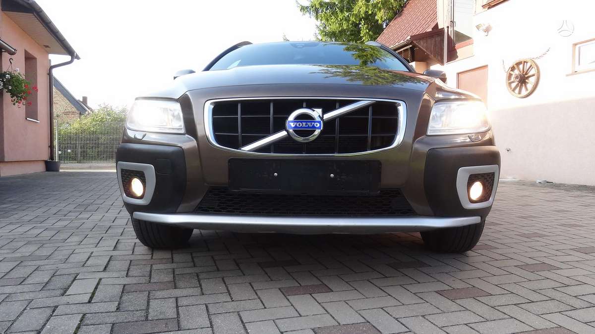 Volvo XC70, 2.4 l., Универсал
