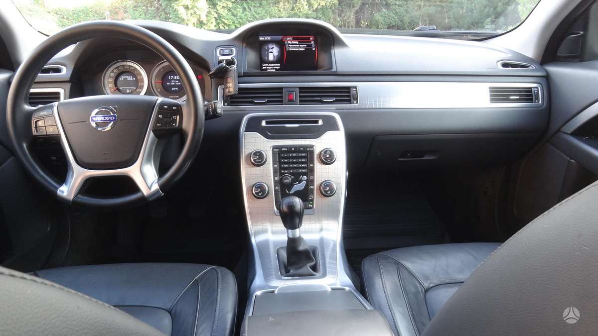 Volvo XC70, 2.4 l., Универсал