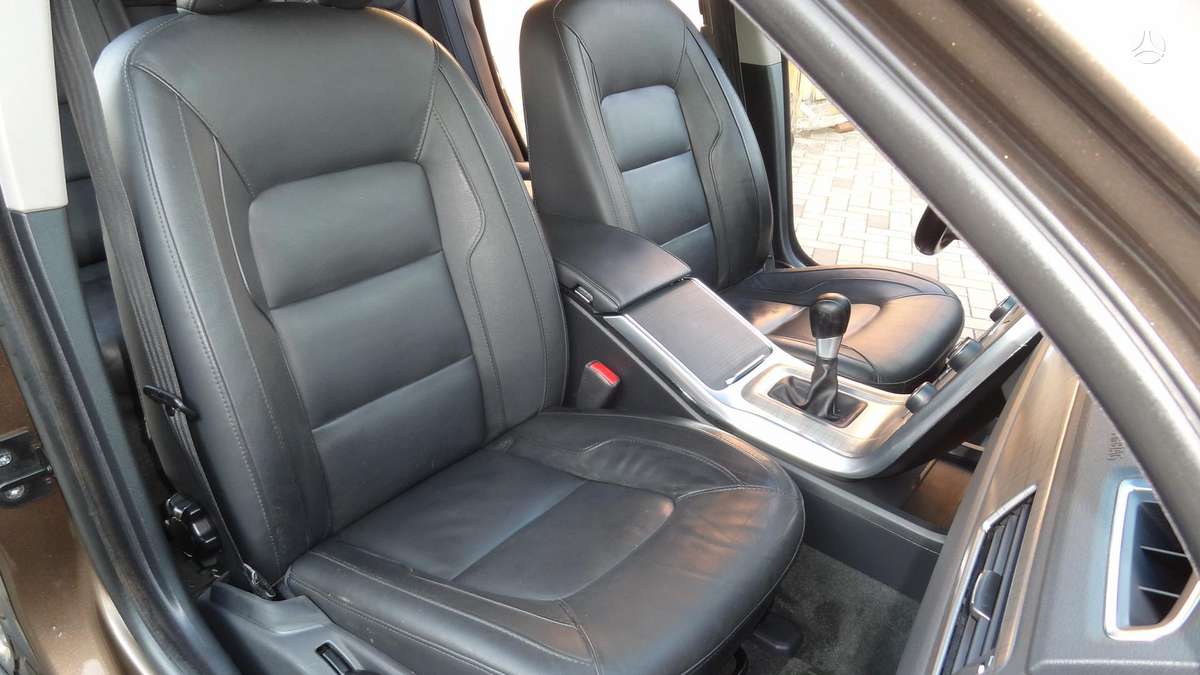 Volvo XC70, 2.4 l., universalas