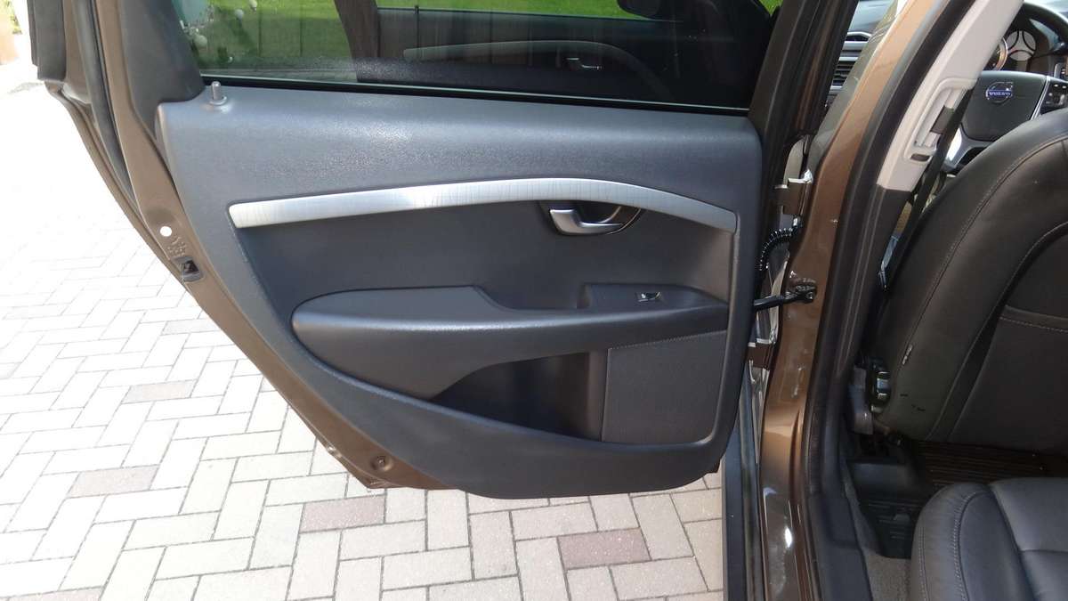 Volvo XC70, 2.4 l., Универсал
