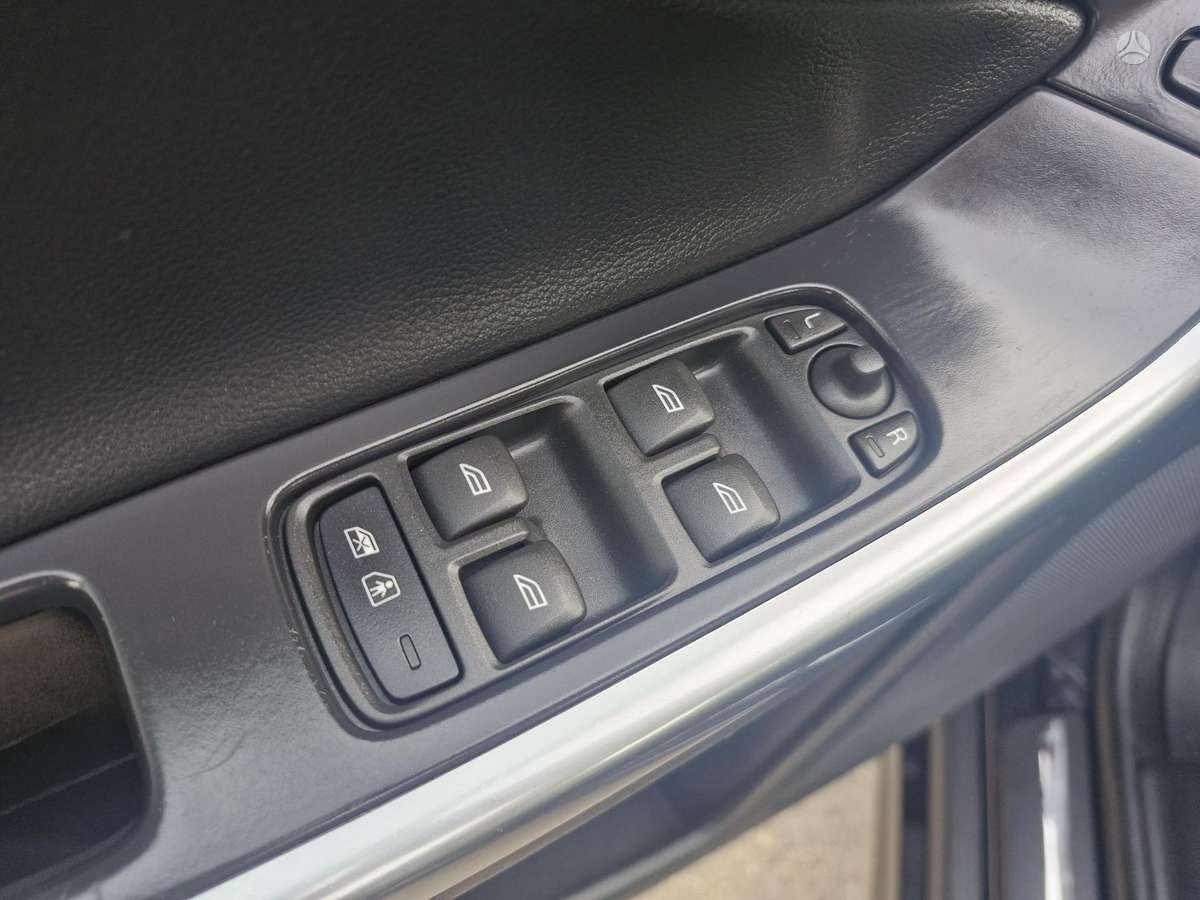 Volvo XC60 - 12