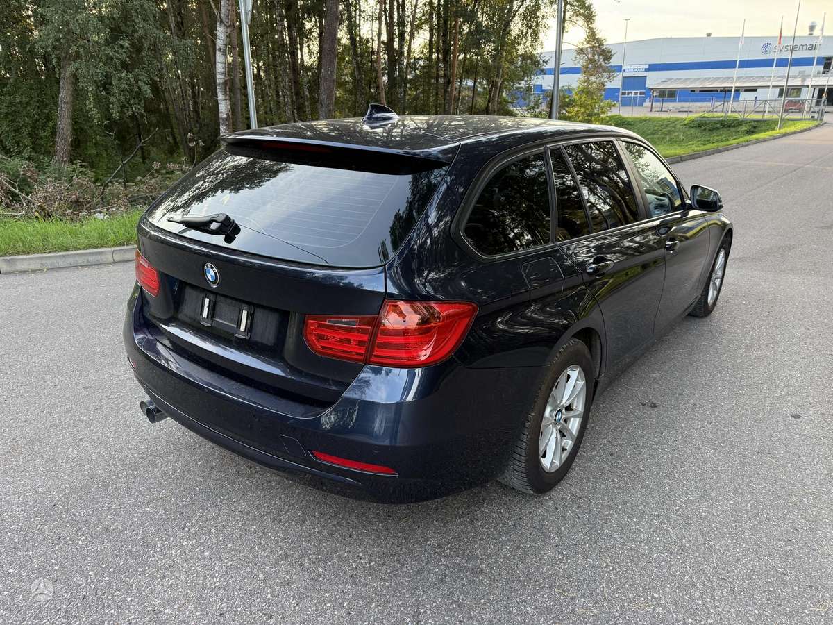 BMW 320, 2.0 l., wagon