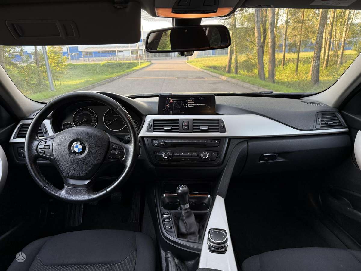 BMW 320, 2.0 l., universalas