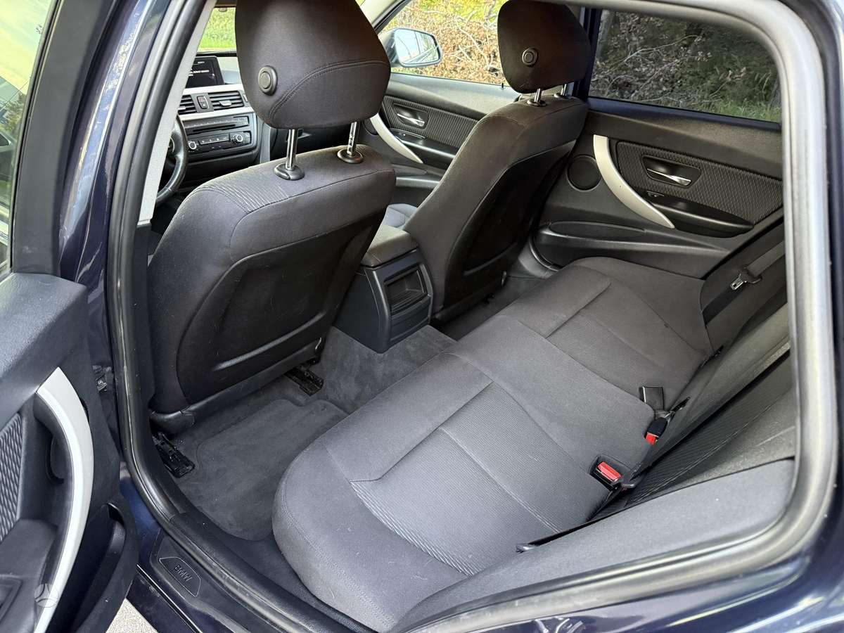 BMW 320, 2.0 l., wagon