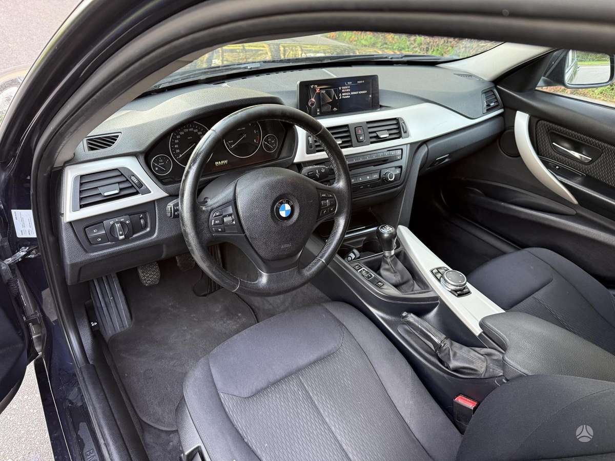 BMW 320, 2.0 l., universalas