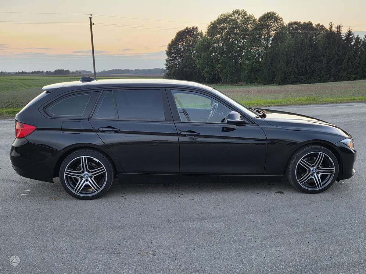 BMW 320, 2.0 l., wagon