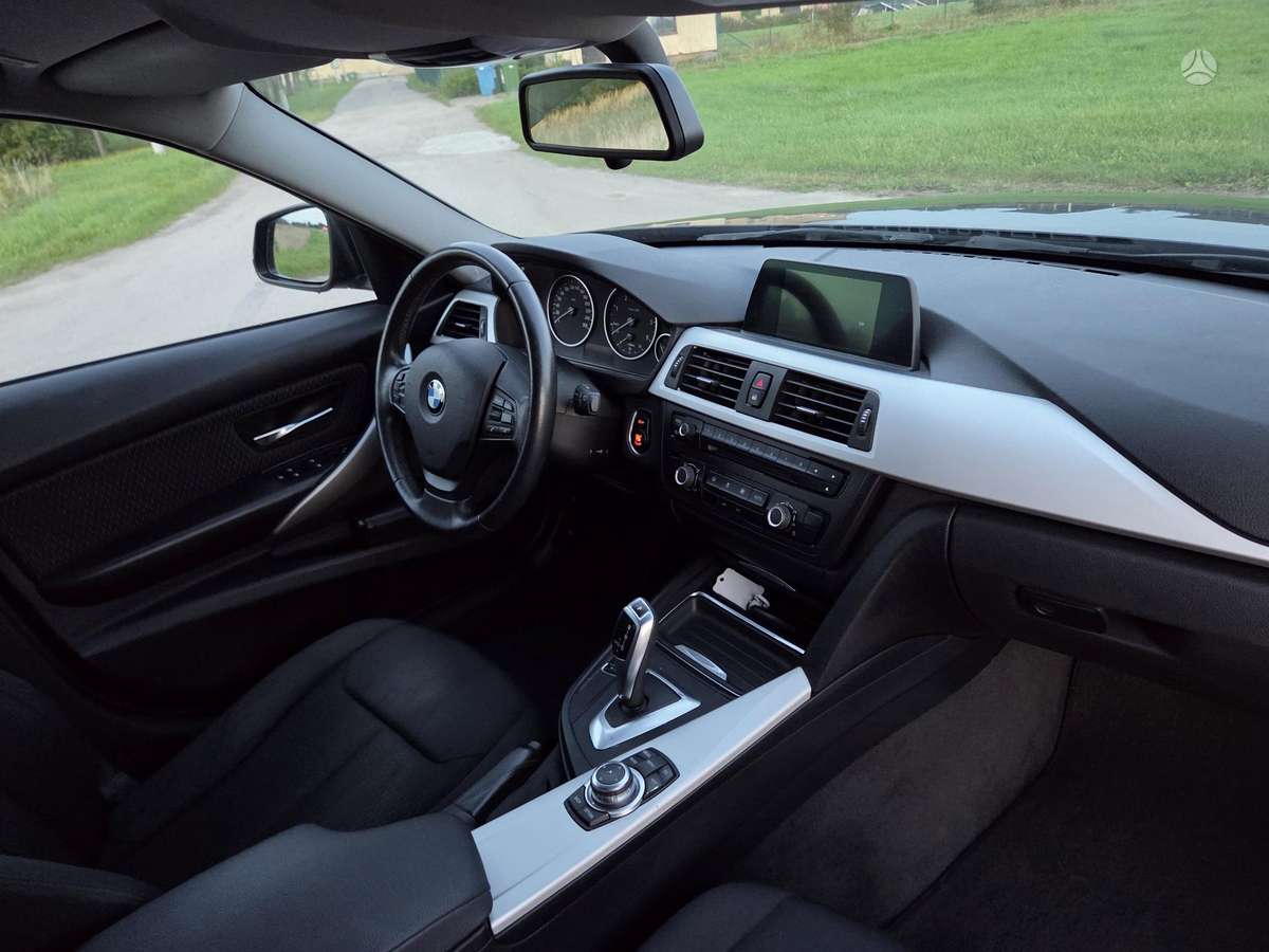 BMW 320, 2.0 l., wagon