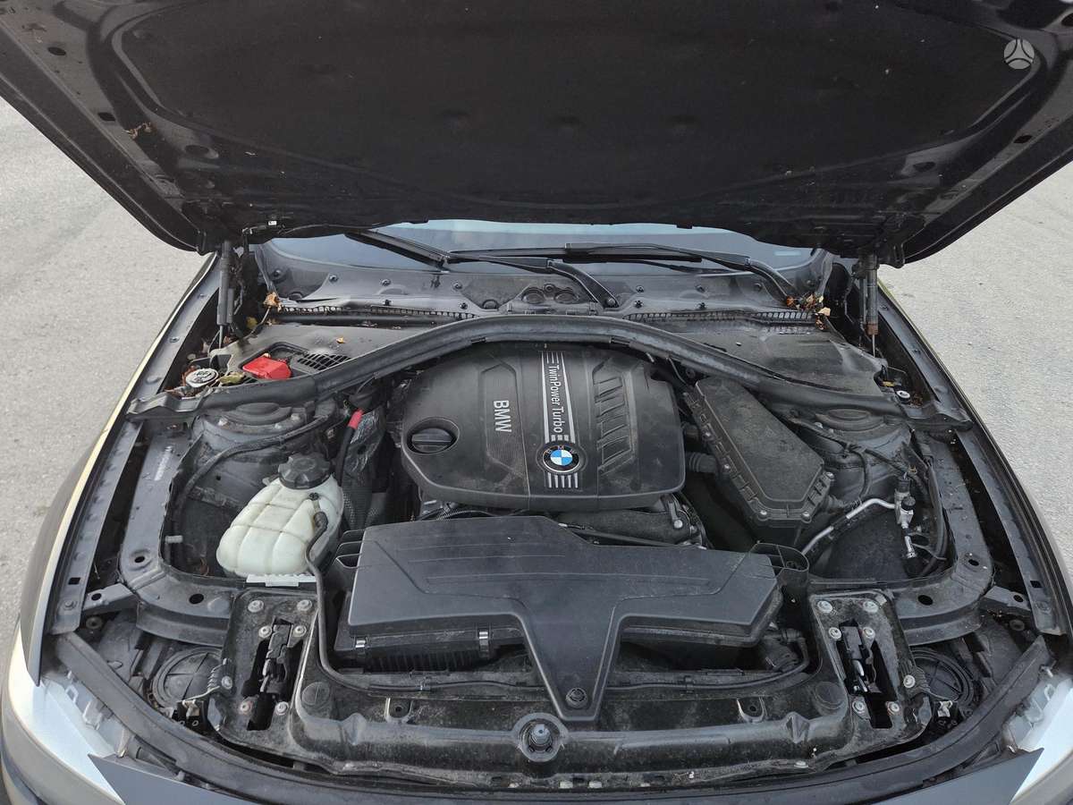 BMW 320, 2.0 l., universalas