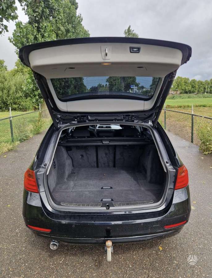 BMW 320, 2.0 l., wagon