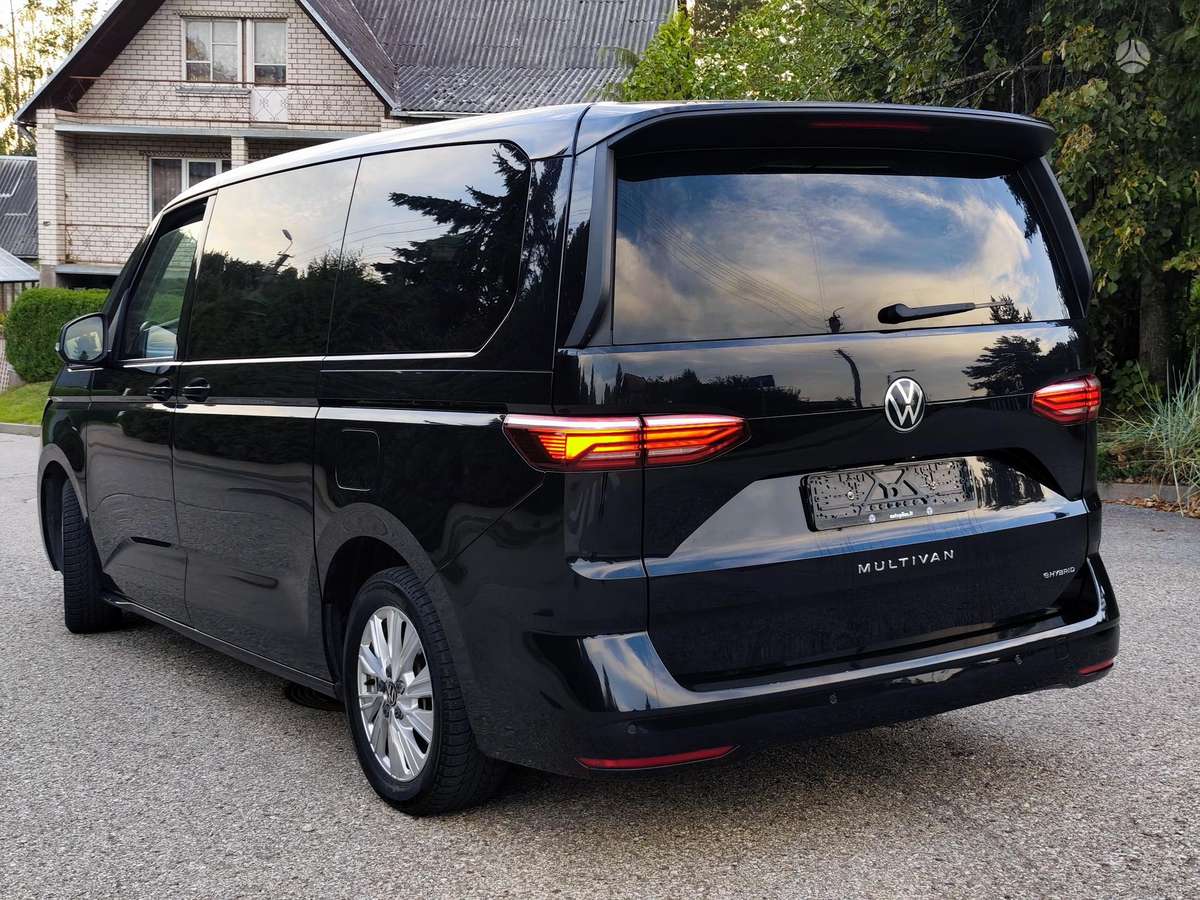 Volkswagen Multivan - 3