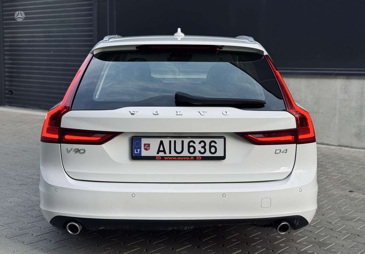 Volvo V90 - 6