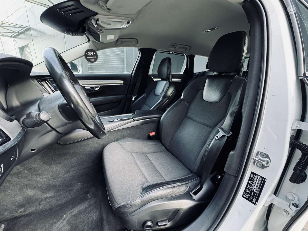Volvo V90 - 12