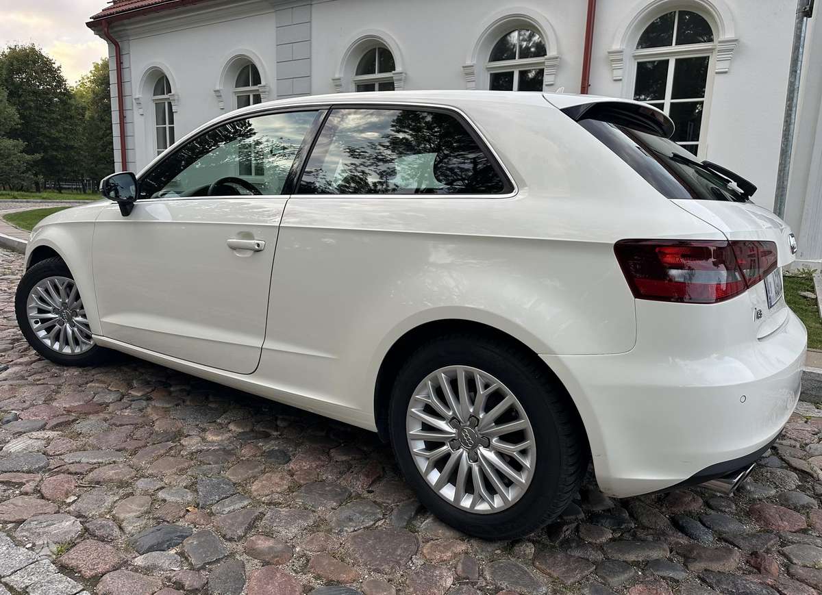 Audi A3, 2.0 l., hatchback