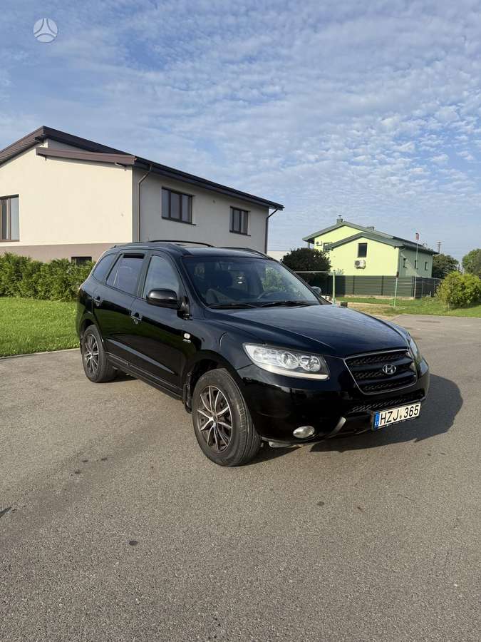 Hyundai Santa Fe - 1