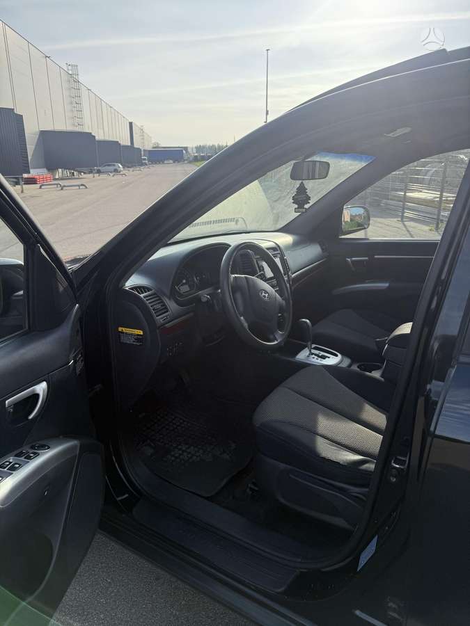 Hyundai Santa Fe - 6