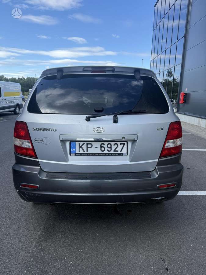 KIA Sorento - 5