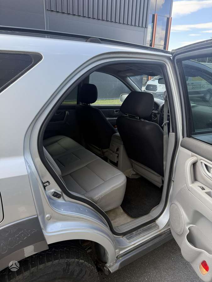 KIA Sorento - 10