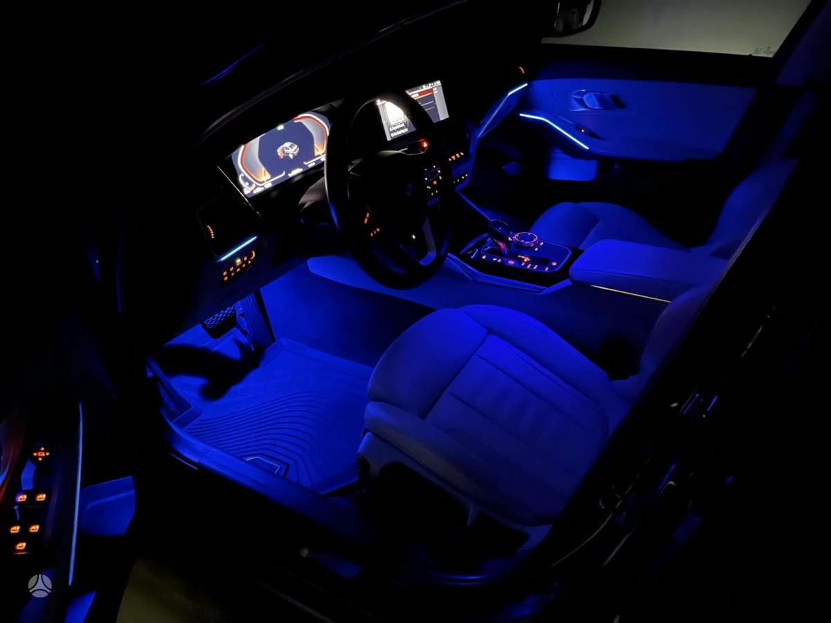 BMW 320, 2.0 l., Седан