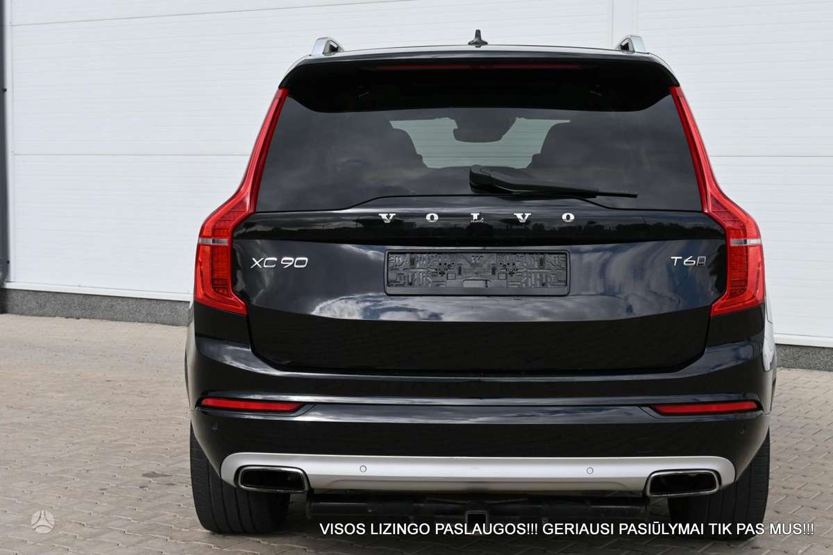 Volvo XC90, 2.0 l., off-road / crossover