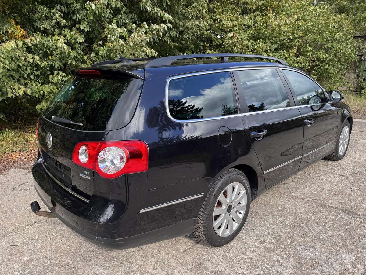 Volkswagen Passat - 8