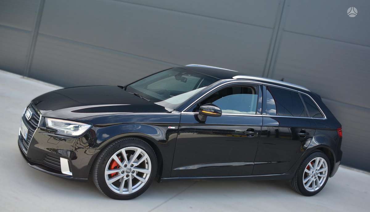 Audi A3, 1.6 l., hatchback